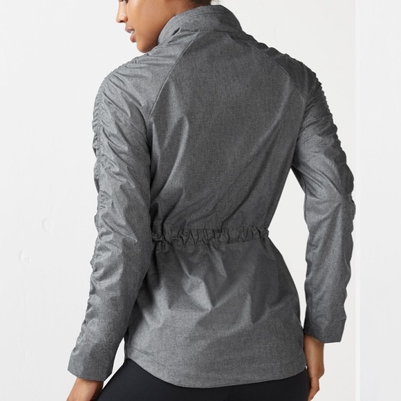 Fabletics Danielle lightweight Jacket in grey size small - Picture 3 of 12
